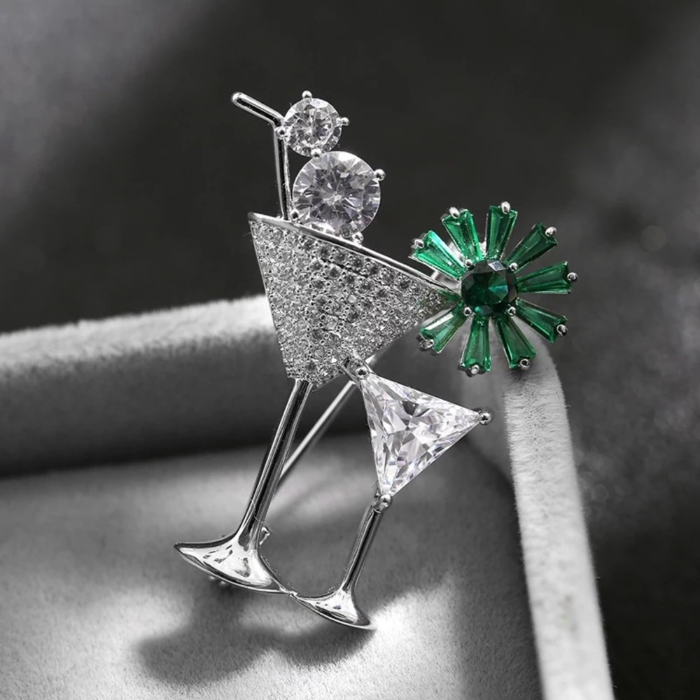Green Martini Brooch - Picture 3 of 9